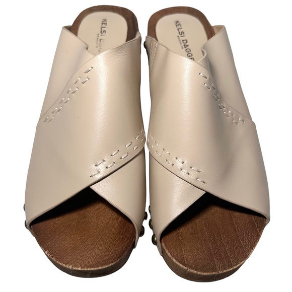 Kelsi Dagger Clogs 7 Sand Studded Nailhead-Trim Leather Mule - Picture 2 of 10